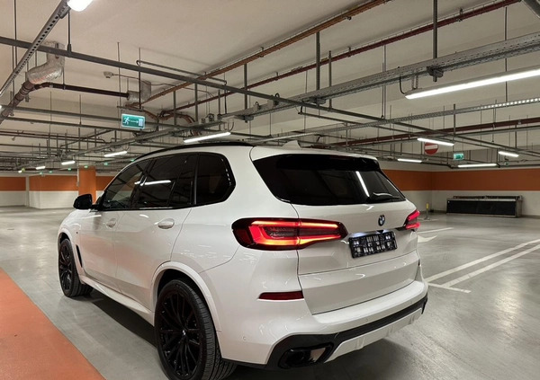 BMW X5 cena 369000 przebieg: 4100, rok produkcji 2023 z Mielec małe 301